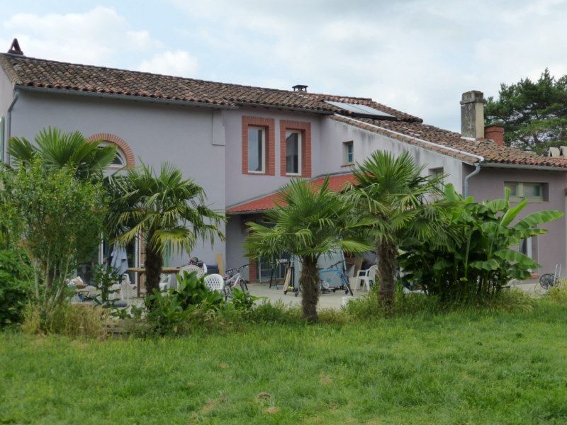 Maison 6 Carbonne 31390, Sud de Toulouse Maison ancienne rénovée avec terrasse et jardin