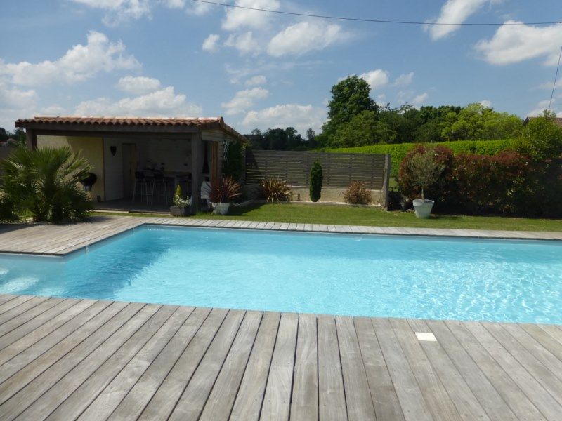 Maison Longages (31410), Toulouse Sud  Maison récente de type 7 avec jardin et piscine