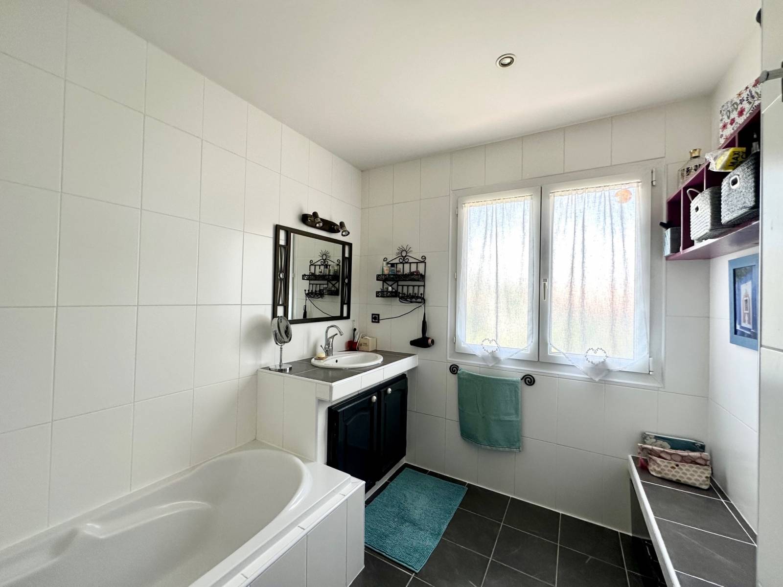 Maison familiale de type 6 avec double garage et jardin clos de 2204 m² - Toulouse Sud