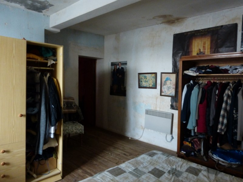 Maison type 5 Carbonne (31390), Sud Toulouse  Secteur Carbonne Maison ancienne à rénover de type 5 avec dépendance et jardin de 3196 m² .