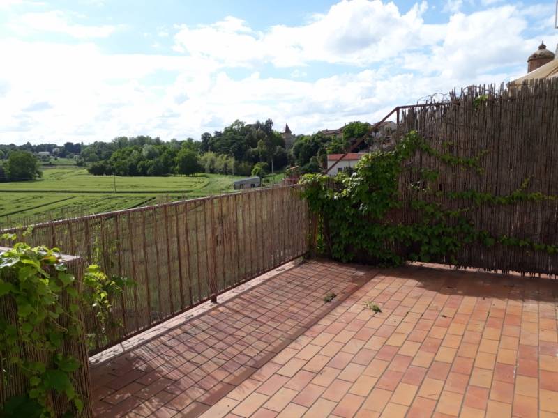 Appartement type 4 Carbonne - Haute Garonne - 31390 Centre ville Duplex avec terrasse Carbonne (31390), sud Toulouse centre ville Duplex avec terrasse