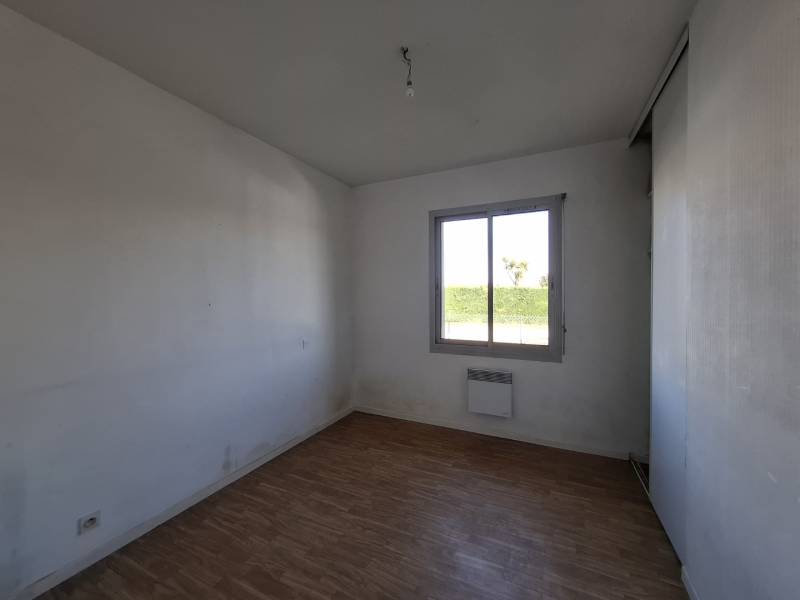 Maison plain-pied de type 4 , garage et terrain clos de 654 m² - Carbonne (31390) - Sud Toulouse