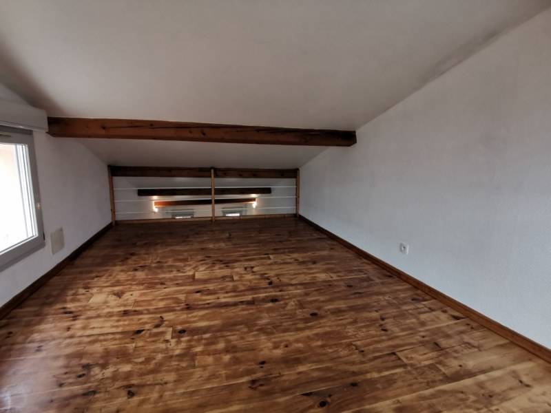 Appartement T3/4 triplex centre Carbonne (31390) - Sud Toulouse