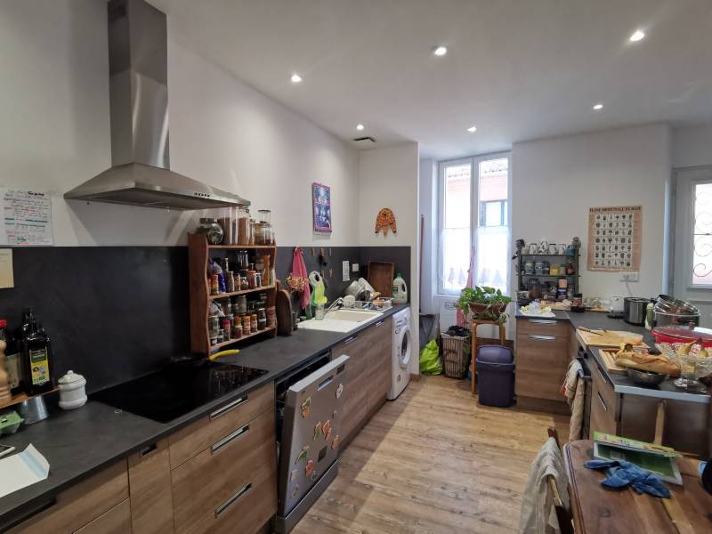 Maison Carbonne (31390), Sud Toulouse centre ville Maison de ville de type 4 avec jardin