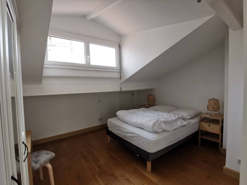 Toulouse (31000) Place St Etienne - Hyper-centre T3 avec terrasse.