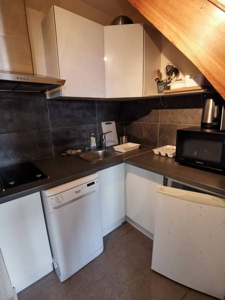 Toulouse (31000) Place St Etienne - Hyper-centre T3 avec terrasse.