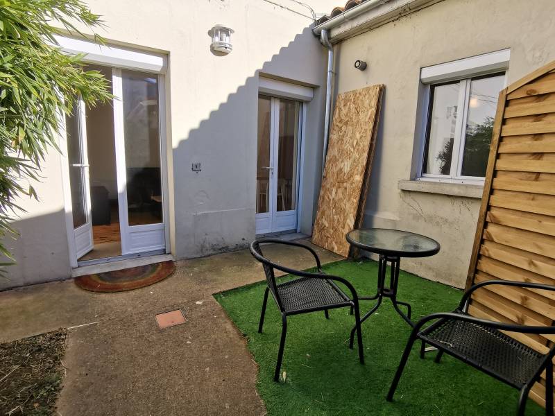 Appartement T2 rez-de-chaussée - Toulouse (31400) - Rangueil/Sauzelong - avec extérieur