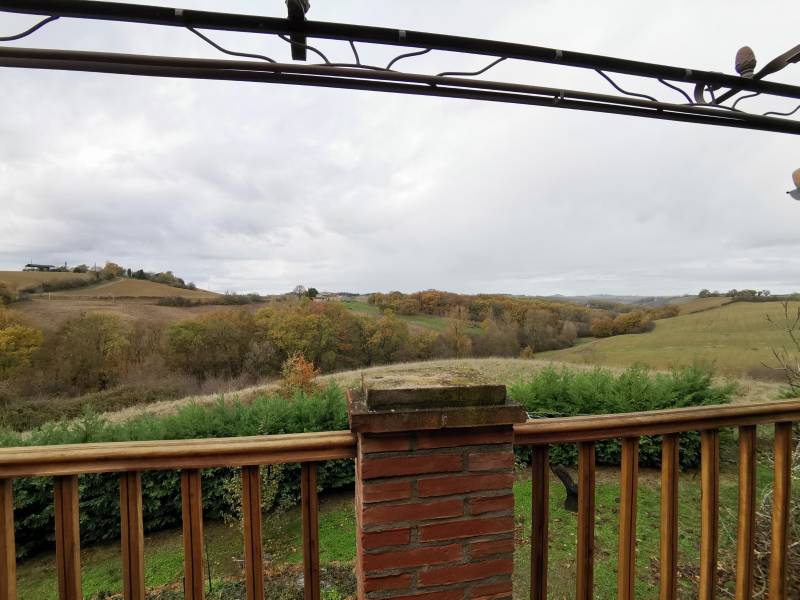Castagnac (31310) - Sud Toulouse - Maison ancienne de type 4/5 avec jardin - Charme et tranquillité sur les coteaux
