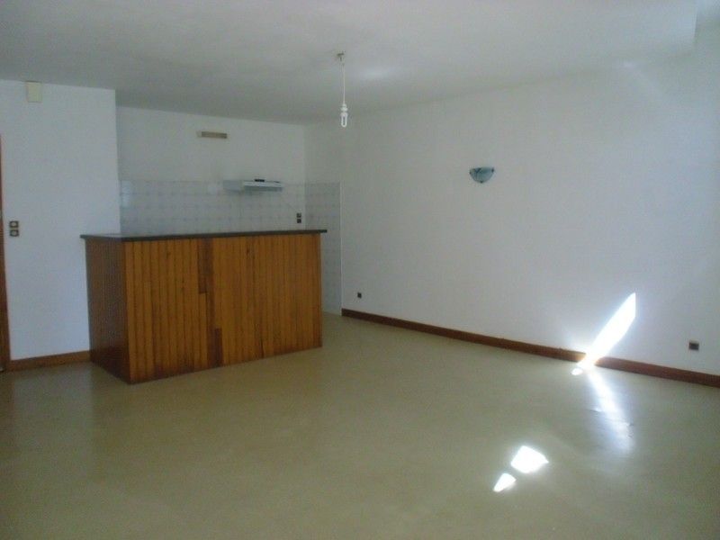 Appartement 3 Carbonne 31390, Sud de Toulouse, centre ville de Carbonne, avec parking