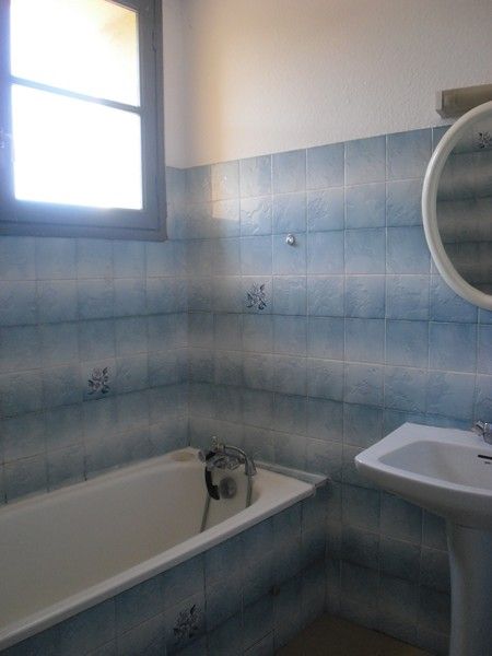 Appartement 3 Carbonne 31390, Sud de Toulouse, centre ville de Carbonne, avec parking