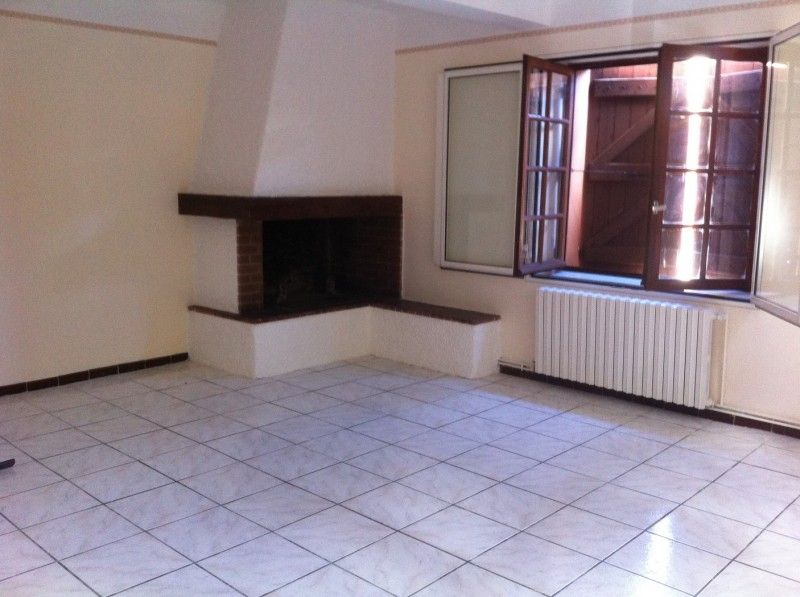 Maison 6 Saint-Sulpice sur lèze, sud de Toulouse, maison de ville sans jardin.