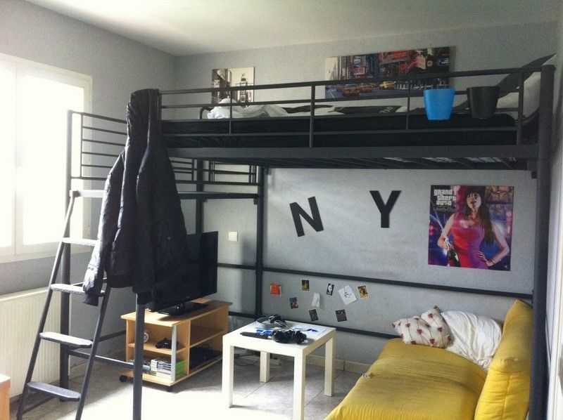 Villa 4/5 sud de Toulouse, Carbonne, centre, villa récente avec garage et jardin.