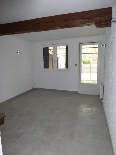 maison de village 4 Noé 31410, au sud de Toulouse, centre ville, avec garage.