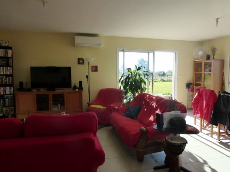 Maison 4 LAFITTE VIGORDANE Villa récente plain-pied de type 4 avec jardin et garage