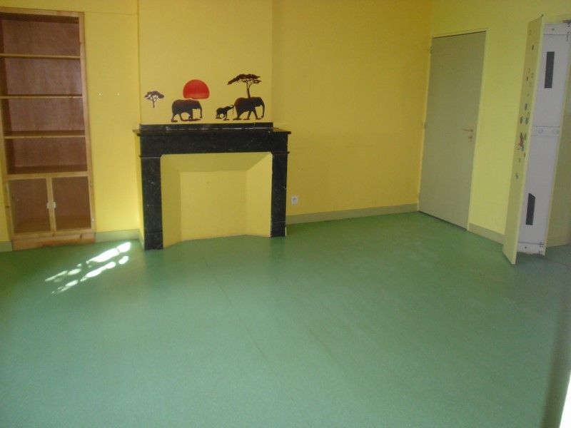 Maison à Carbonne 31390, au sud de Toulouse, proche du centre avec dépendance et jardin. Carbonne  