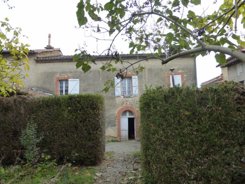 Maison 10 Saint-Sulpice/Lèze Maison ancienne avec jardin - 210 000 €