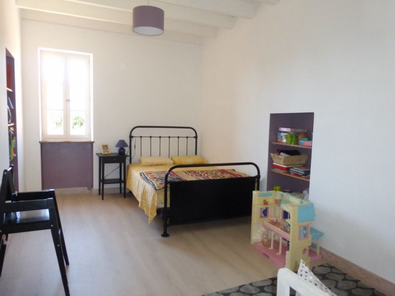 Maison 5 GRATENS (31430), Sud Toulouse Secteur Carbonne Maison de caractère au calme avec 1 ha de terrain - 285 000 € Gratens  